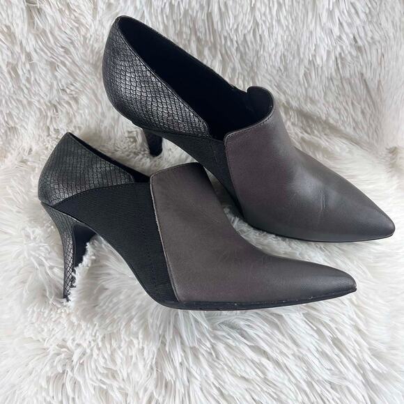 Anne Klein Contrasting Design Booties Size 9 - Picture 1 of 6